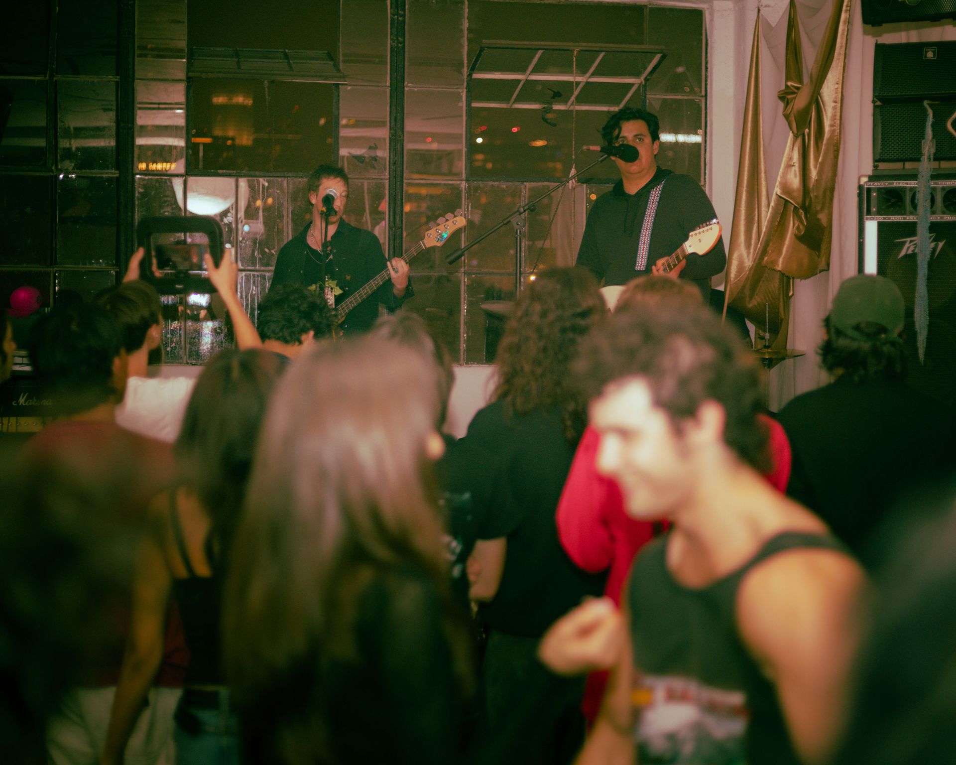 The Noir Dalis at More Photos